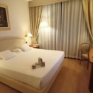**** Hotel Western Globus Italy